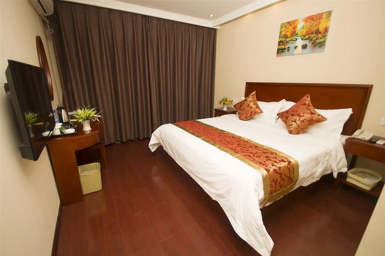 Greentree Inn Henan Xinyang Gushi Zhongshan Avenue Hongsu Avenue Express Hotel Yaowandukou