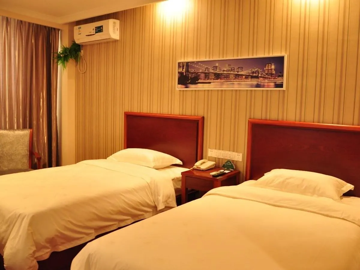 ***  Greentree Inn Henan Xinyang Gushi Zhongshan Avenue Hongsu Avenue Express Hotel Yaowandukou China