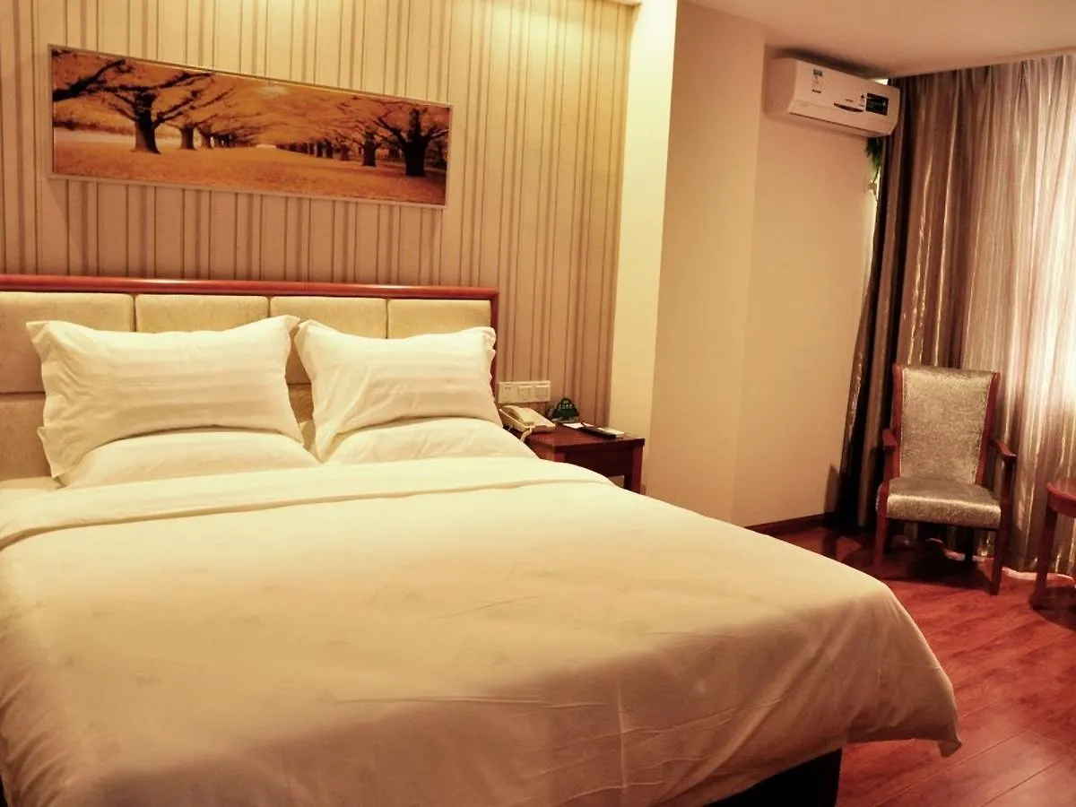 Greentree Inn Henan Xinyang Gushi Zhongshan Avenue Hongsu Avenue Express Hotel Yaowandukou